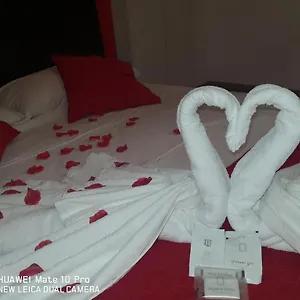 Trastevere Four Seasons Glorioso Apartment Rom